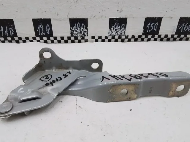 Петля капота правая для Hyundai Creta 1 GS 2016-2021 на фотографиях