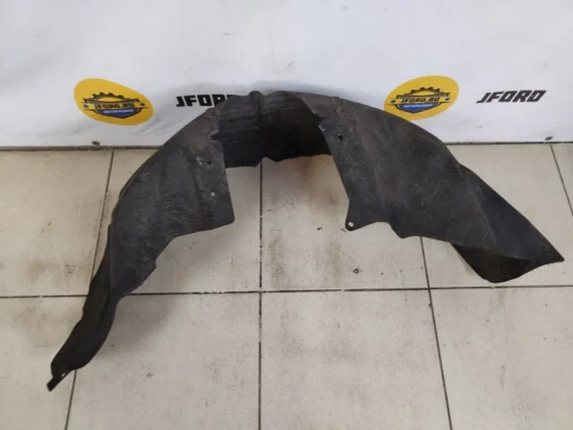 Подкрылок задний правый для Ford Kuga CBV 2008-2013 на фотографиях
