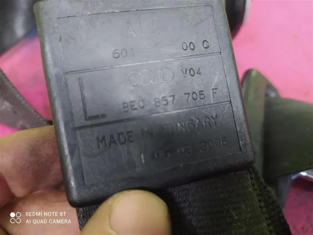 Ремень безопасности передний правый для Audi A4 B7 Avant 2004-2008 на фотографиях