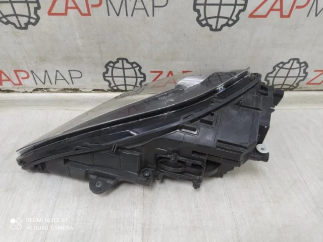 Фара правая для Porsche Macan 95B 2014-2023 на фотографиях