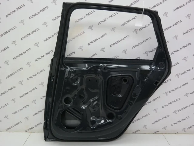 Двери для Audi A4 B9 Avant 2015+ на фотографиях