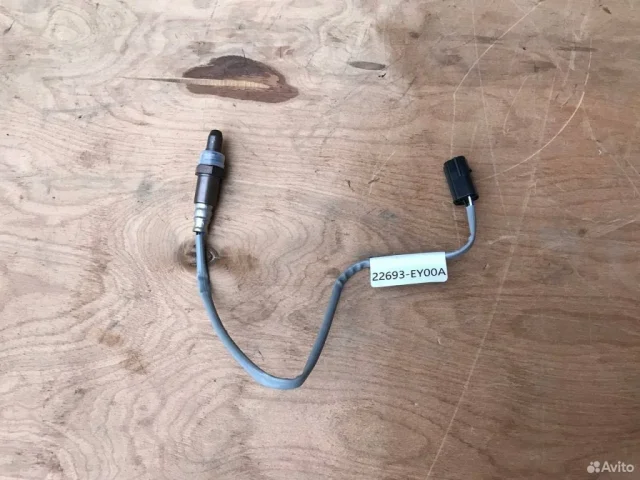 Лямбда-зонд (верхний) для Nissan Teana J32 2008-2013 на фотографиях