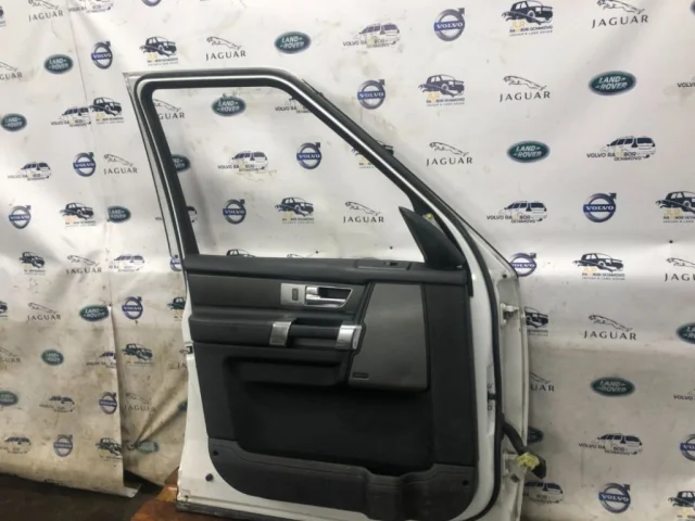 Дверь передняя левая для Land Rover Discovery L319 Rest 2013-2017 на фотографиях