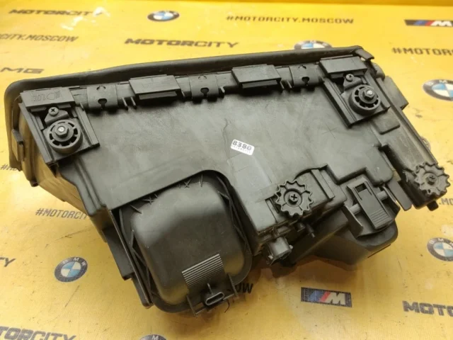 Фара левая для BMW 7er Е38 1994-2001 на фотографиях