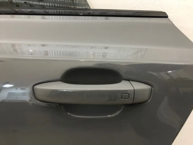 Двери для Audi A7 4G 2010-2014 на фотографиях