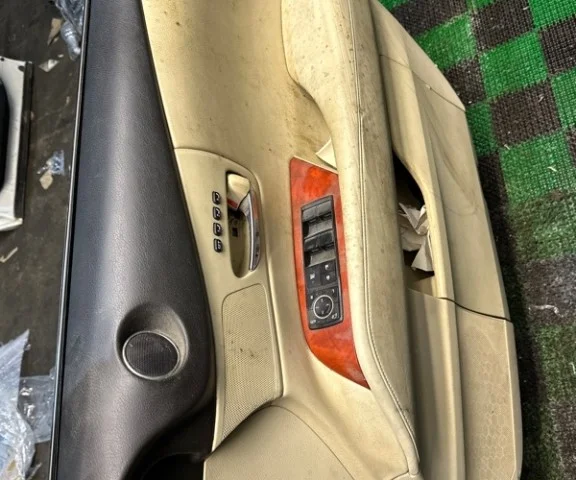 Дверь передняя правая для Lexus RX AGL10, GGL10, GLV15, GGL15, GLV10 2009-2015 на фотографиях