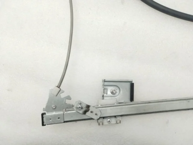 Стеклоподъемник передний левый для Mercedes-Benz Vito W639 Vito Фургон 2003-2013 на фотографиях