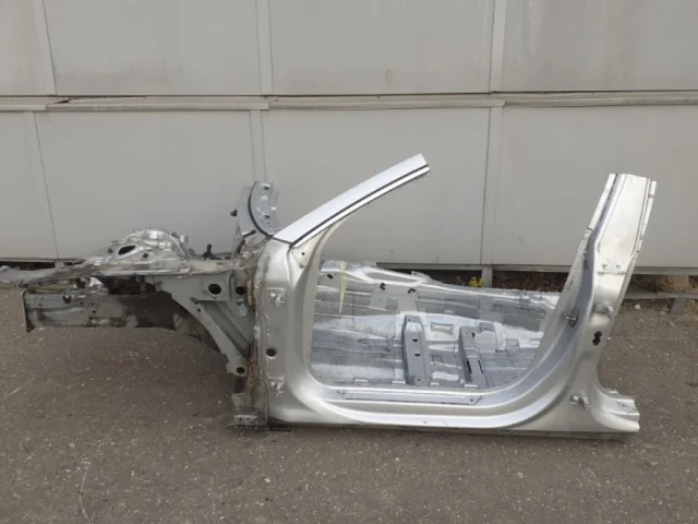 Лонжерон передний левый для Audi A7 4G 2010-2014 на фотографиях