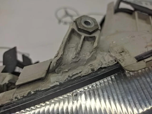 Фара ксенон левая для Mercedes-Benz S class W220 1998-2005 на фотографиях