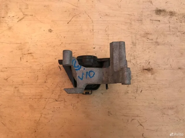 Подушка двигателя передняя правая верхняя для Nissan Qashqai J10 2006-2013 на фотографиях