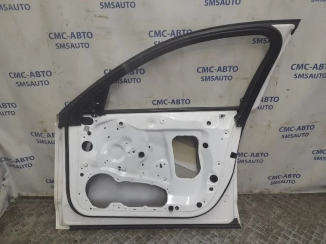 Дверь передняя правая для Audi A6 C7 Avant 2010-2018 на фотографиях