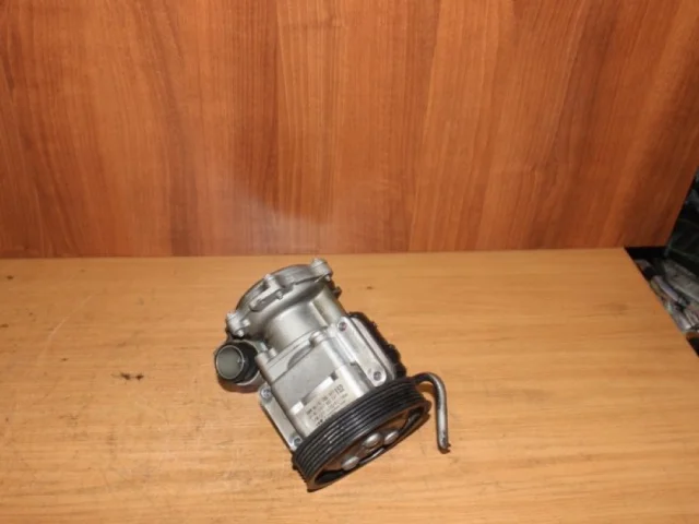 Насос ГУР для BMW 1er Е81 2007-2012 на фотографиях