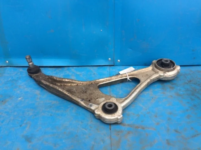 Рычаг передний правый нижний для Nissan Teana L33 2014-2020 на фотографиях