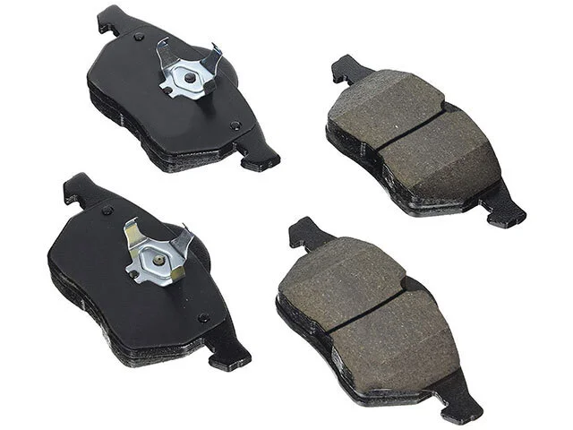 Тормозные колодки передние для Lexus RX GGL10,15,16W, GYL10,15,16W (JDM) 2009-2014 на фотографиях