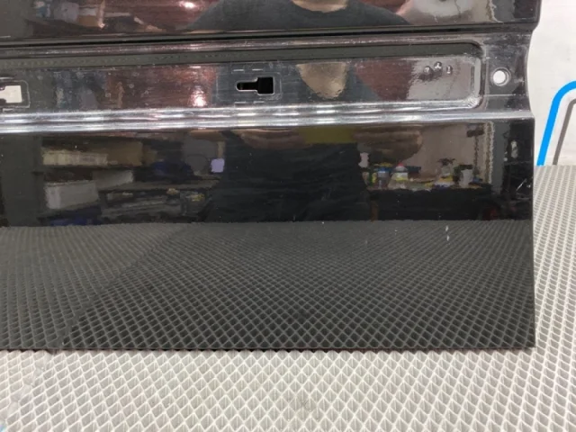 Дверь передняя левая для Mercedes-Benz C class W202 1993-2001 на фотографиях