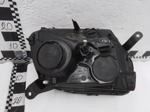 Фара левая для Renault Duster EU 2010-2015 на фотографиях