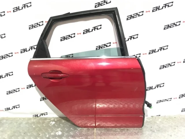 Дверь передняя правая для Citroen C4 Хэтчбек 2010-2016 на фотографиях