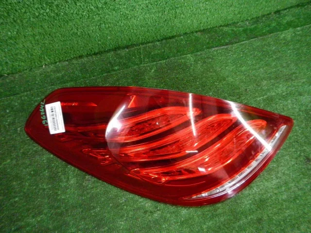 Фонарь левый для Mercedes-Benz S class W222 2013-2017 на фотографиях