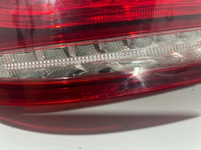 Фонарь правый для Mercedes-Benz S class X222 Maybach 2017-2019 на фотографиях