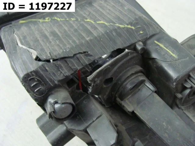 Фара правая для Kia Cerato YD 2016-2020 rest. на фотографиях