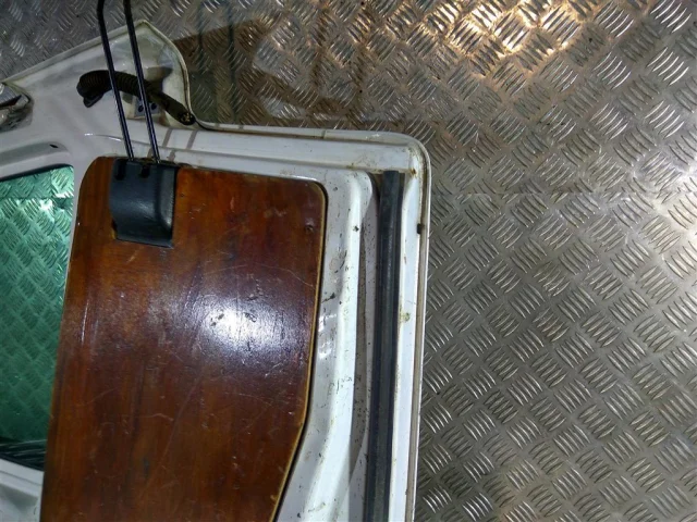 Дверь задняя левая для Peugeot Partner Origin 2008-2011 на фотографиях