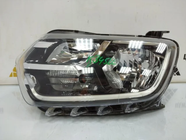 Фара левая для Renault Duster HM 2020+ на фотографиях