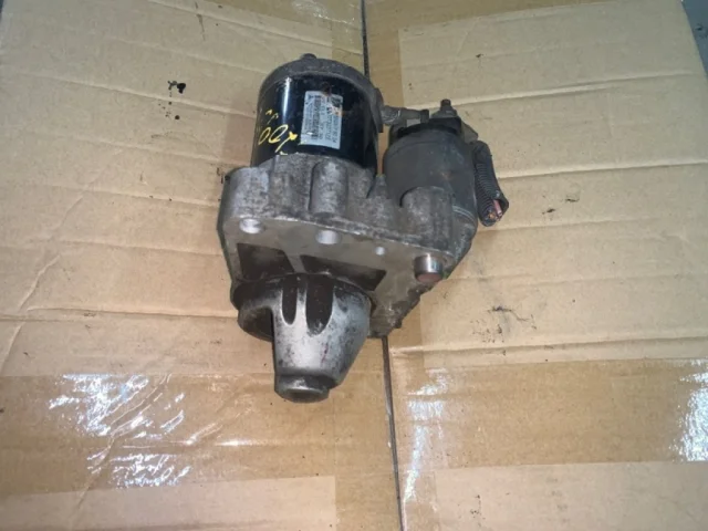 Стартер для Citroen C4 Хэтчбек 2004-2011 на фотографиях