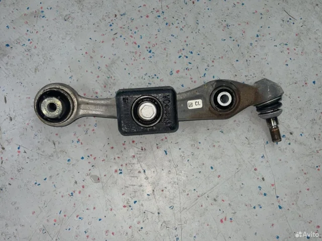 Рычаг передний левый нижний для BMW X5 G05 2018+ на фотографиях