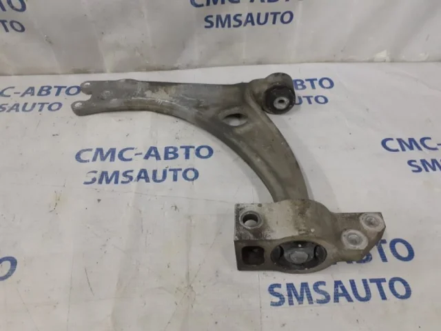 Рычаг передний правый нижний для Volkswagen Tiguan I NF 2006-2017 на фотографиях