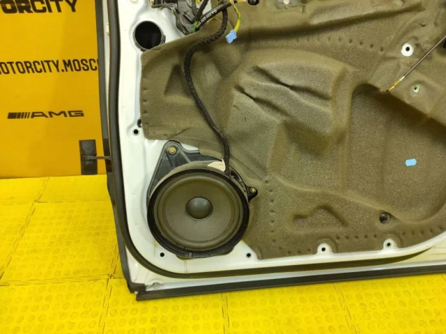 Дверь передняя правая для Mercedes-Benz S class W220 1998-2005 на фотографиях