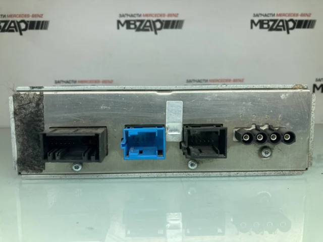 TV-тюнер для Mercedes-Benz S class W222 2013-2017 на фотографиях