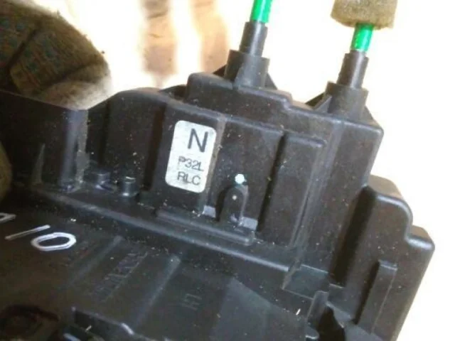 Замок двери задней правой для Nissan Qashqai J10 2006-2013 на фотографиях