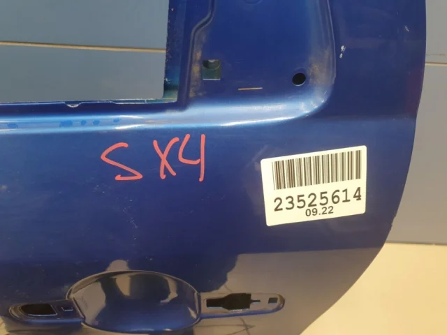 Дверь задняя левая для Suzuki SX4 2006-2009 на фотографиях