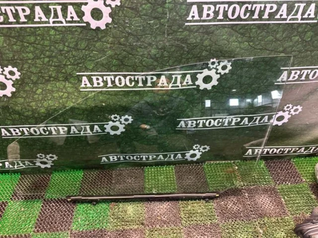 Стекло двери переднее левое для Lexus RX GGL10,15,16W, GYL10,15,16W (JDM) 2009-2014 на фотографиях