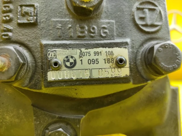 Рулевой редуктор для BMW 7er Е38 1994-2001 на фотографиях