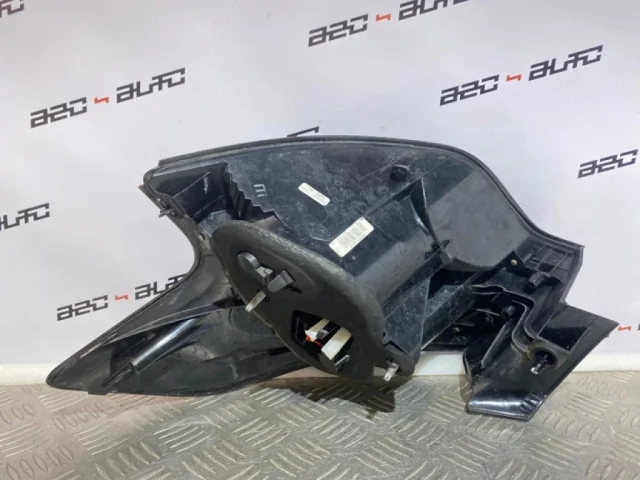 Фонарь внешний левый для Citroen DS4 2011-2016 на фотографиях