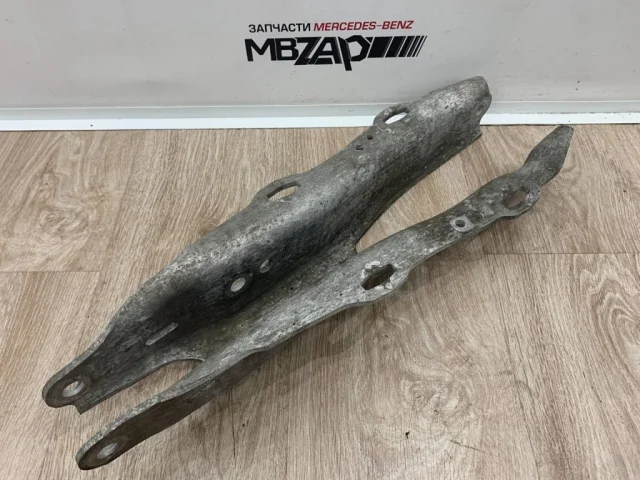 Рычаг задний левый нижний для Mercedes-Benz S class W222 2013-2017 на фотографиях