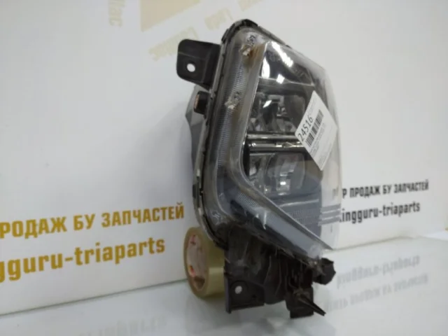 Фары для Hyundai Tucson NX4 2020+ на фотографиях