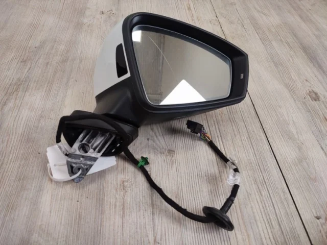 Зеркало боковое правое для Volkswagen Touareg III (CR) 2018+ на фотографиях
