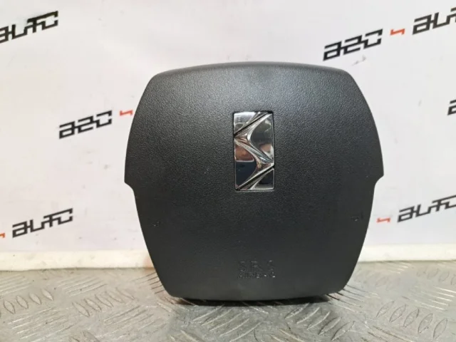 Подушка безопасности водителя для Citroen C4 Хэтчбек 2010-2016 на фотографиях