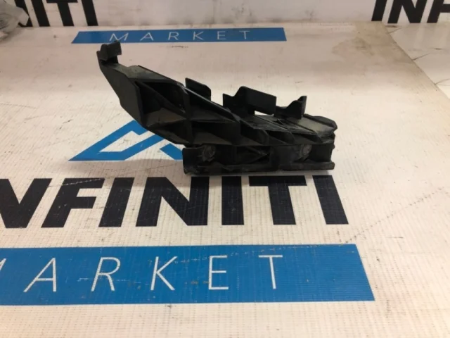 Усилитель переднего бампера для Infiniti QX 70 2013-2019 на фотографиях