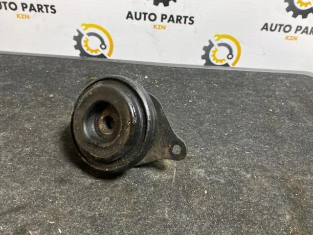 Опора двигателя передняя левая нижняя для Nissan Teana J32 2008-2013 на фотографиях