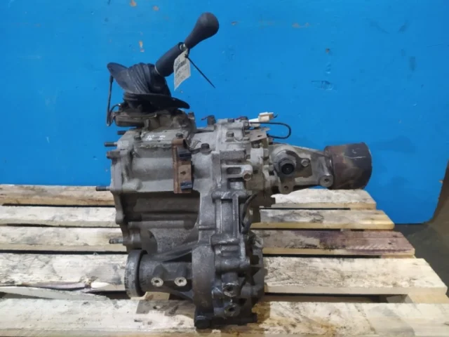 Раздатка для Mitsubishi Pajero V20 3dr 1990-2000 на фотографиях