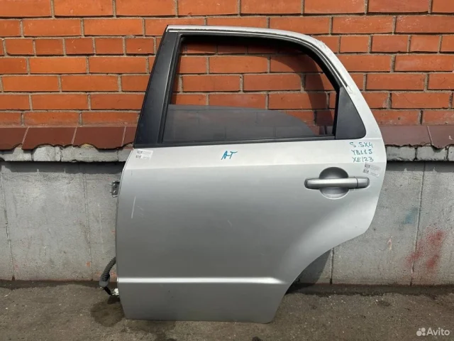 Дверь задняя левая для Suzuki SX4 2013-2016 на фотографиях