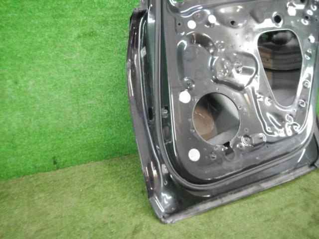 Дверь задняя правая для Porsche Panamera 971 2016-2024 на фотографиях