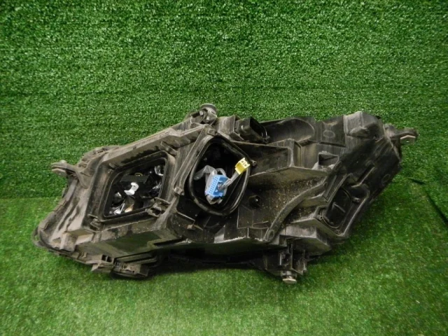 Фара ксенон левая для Mercedes-Benz S class X222 Maybach 2014-2017 на фотографиях