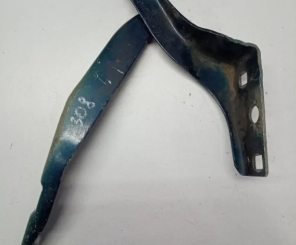 Петля капота левая для Peugeot 308 T7 Хэтчбек 2007-2014 на фотографиях