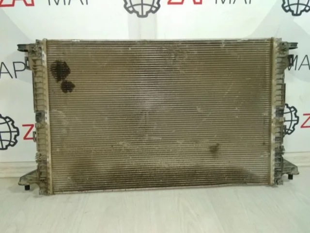 Радиатор охлаждения ДВС для Audi A4 B9 2015+ на фотографиях