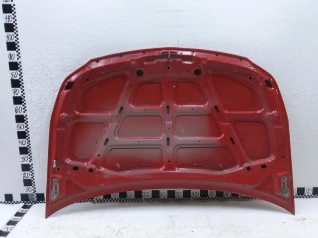 Капот для Suzuki SX4 2013-2016 на фотографиях