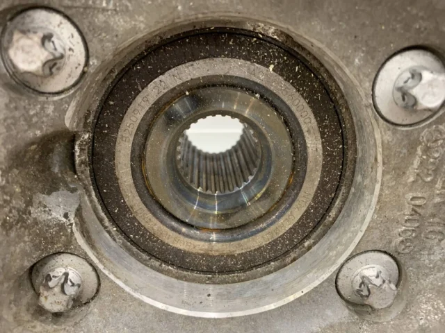 Кулак задний правый для Mercedes-Benz S class W222 2013-2017 на фотографиях